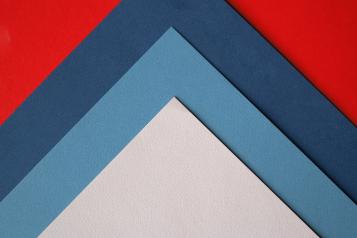 red white and blue triangle pattern